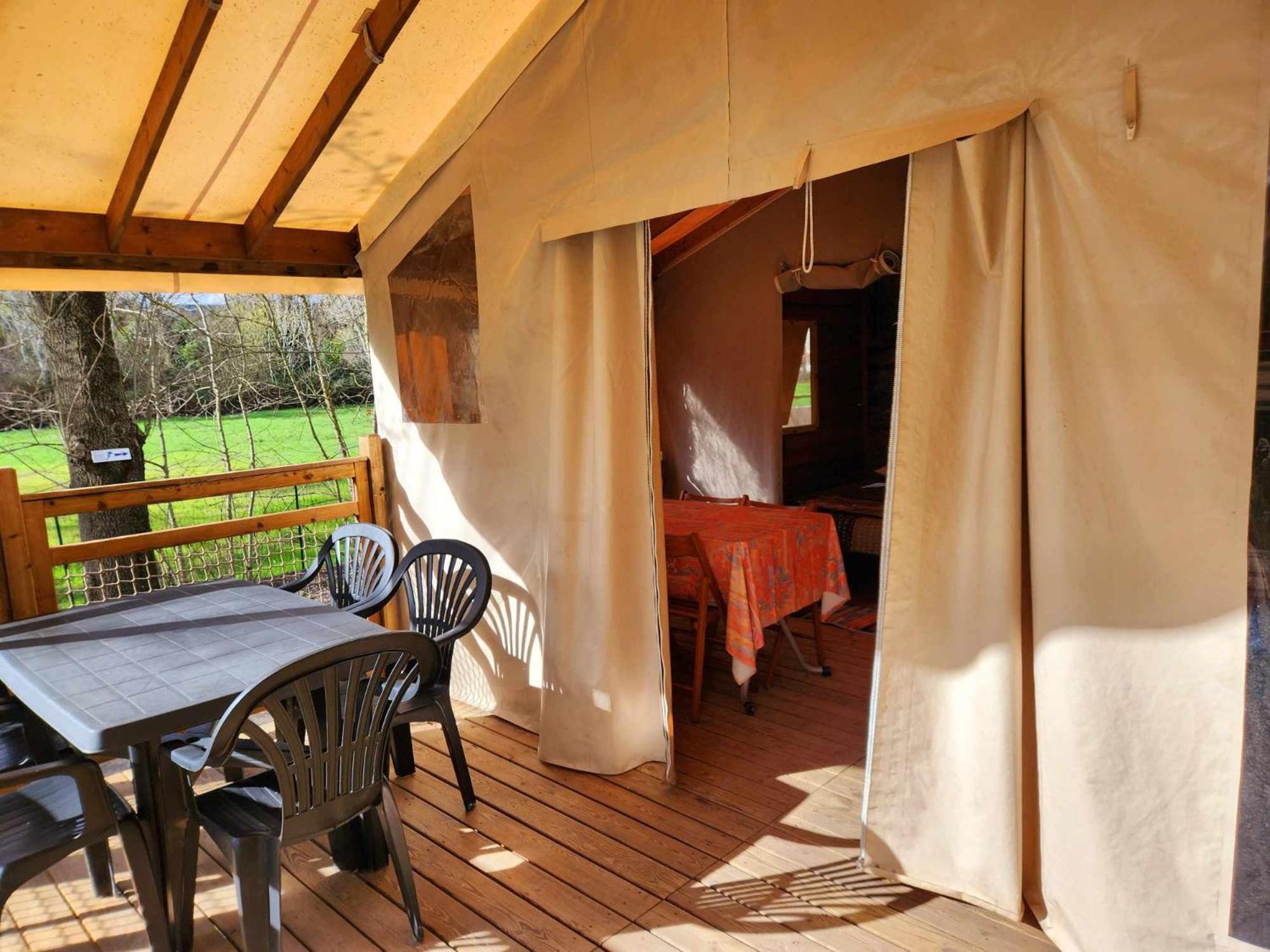 Camping Du Lion Bourg-Saint-Andéol Eksteriør bilde