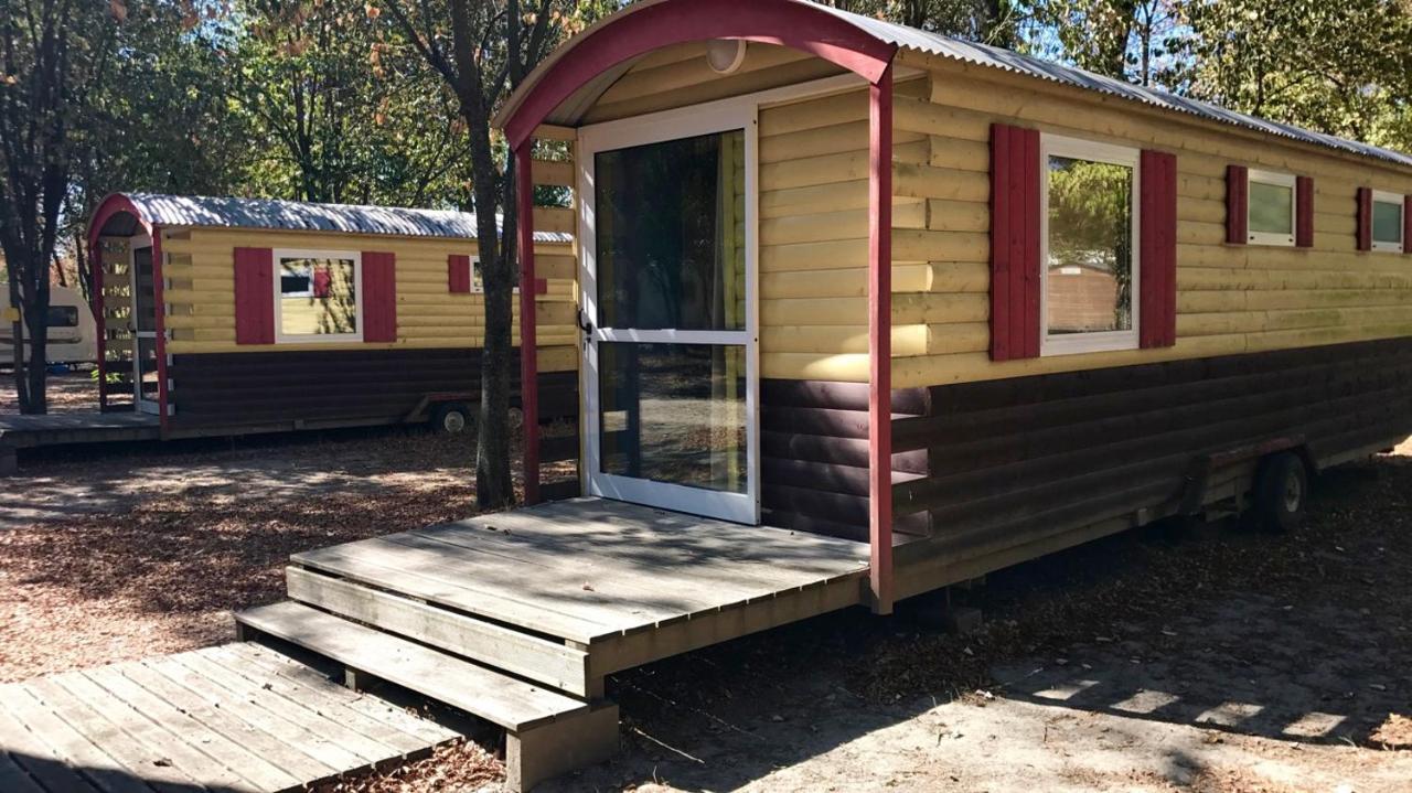 Camping Du Lion Bourg-Saint-Andéol Eksteriør bilde