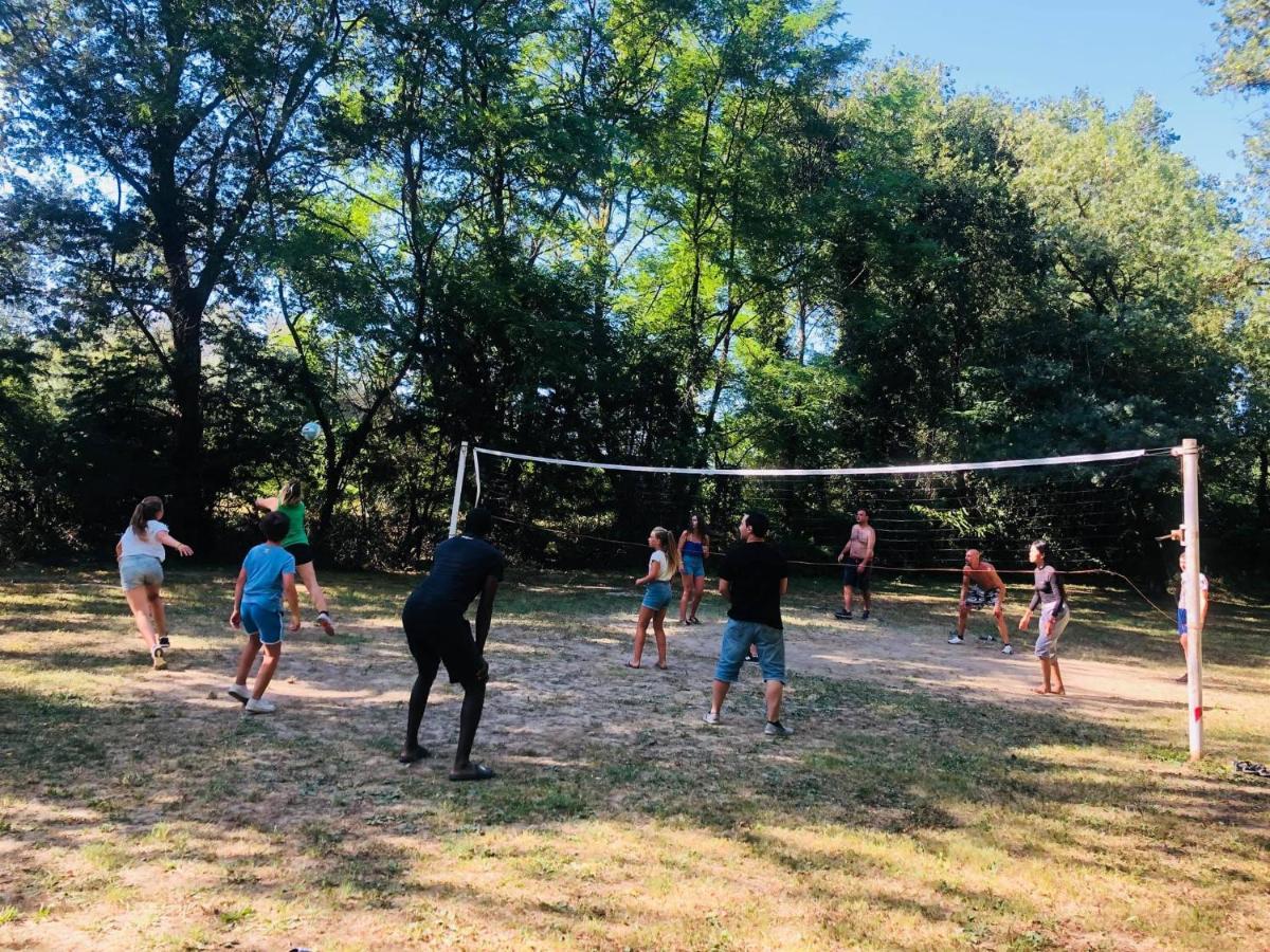 Camping Du Lion Bourg-Saint-Andéol Eksteriør bilde